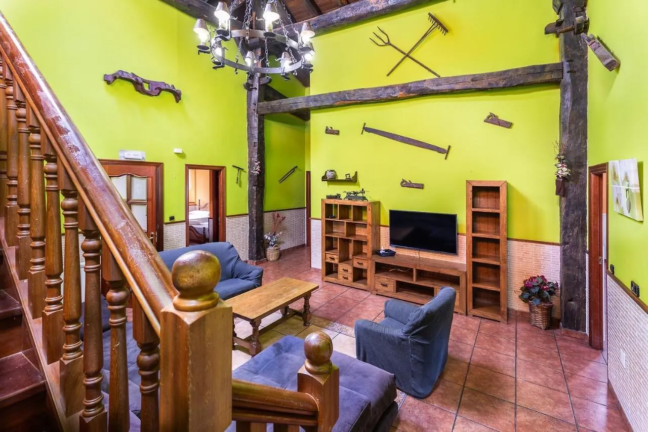 Agroturismo Landarbide Zahar Aia 0*,