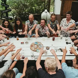 Surf Camp San Sebastian Partyhostel Aia